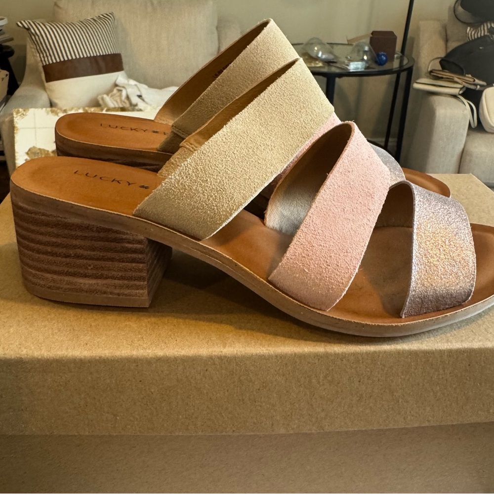 Lucky Brand Women's Raleigh 2 Tan and Pink Strappy Heels w/metallic straps